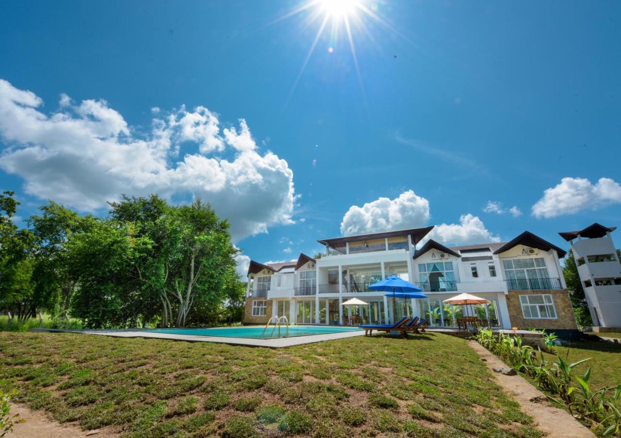 Subaseth Villa อนุราธปุระ ภายนอก รูปภาพ